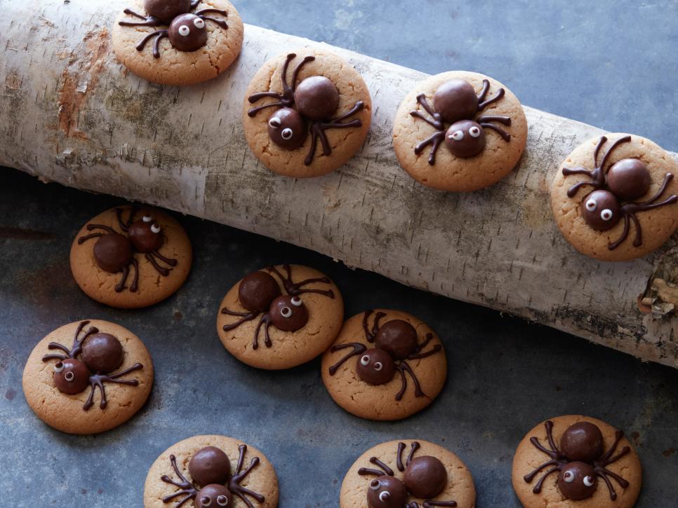 Peanut Butter Spider Cookies